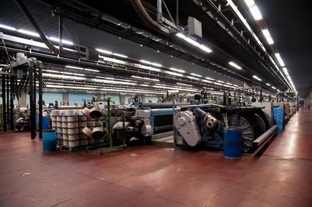 纺织业工厂纺织业(牛仔布)照片